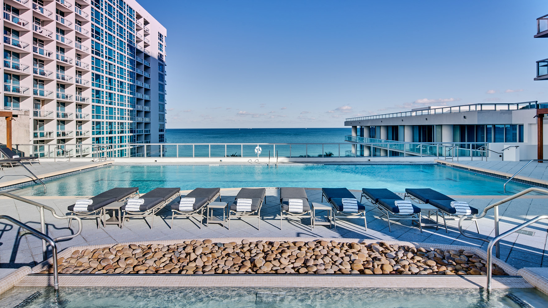 Carillon Miami Wellness Resort North Beach