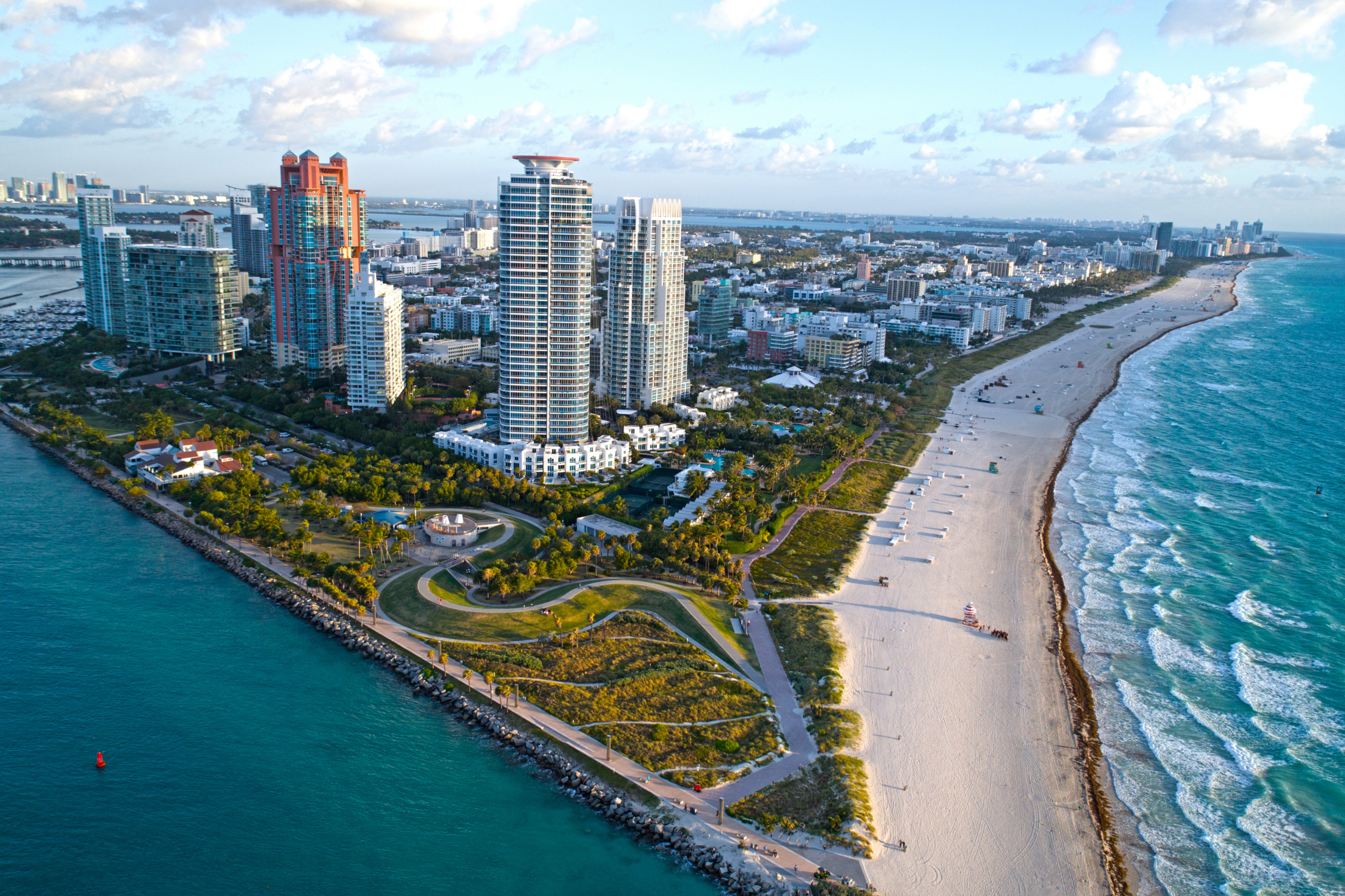 South of Fifth Miami Beach condos for sale Continuum oceanfront luxury