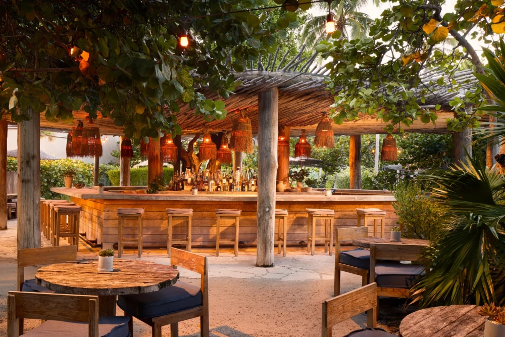 Tala Beach Miami Beach restaurant